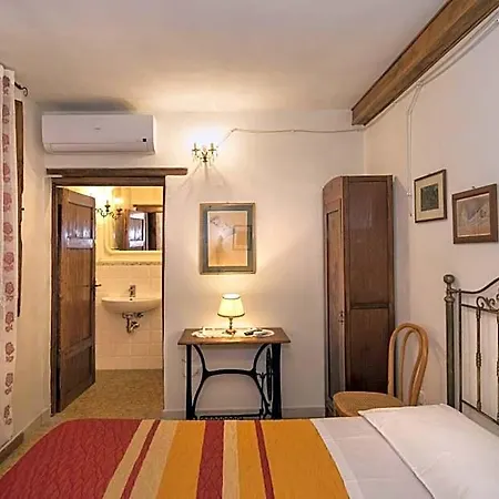 Bed & Breakfast Due Borghi 3 3*