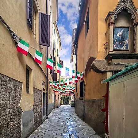 Due Borghi 3 Bed & Breakfast 3*